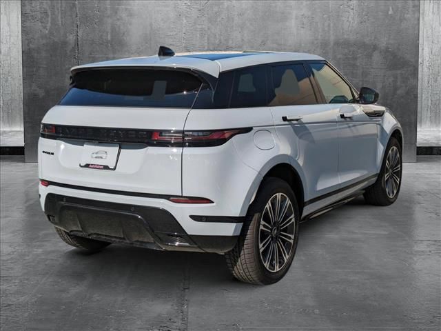 2024 Land Rover Range Rover Evoque Dynamic SE