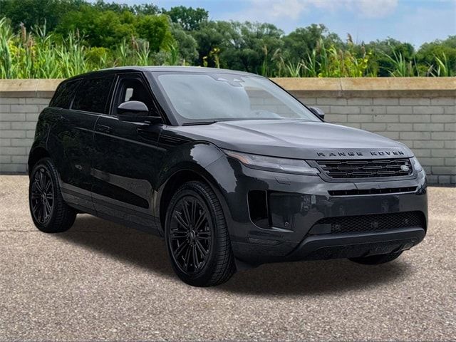 2025 Land Rover Range Rover Evoque Core S