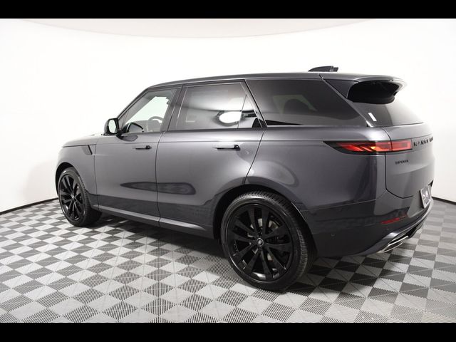 2024 Land Rover Range Rover Sport SE