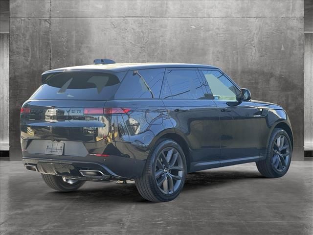 2024 Land Rover Range Rover Sport SE