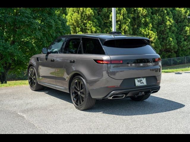 2024 Land Rover Range Rover Sport SE