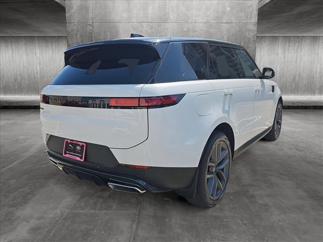 2024 Land Rover Range Rover Sport SE