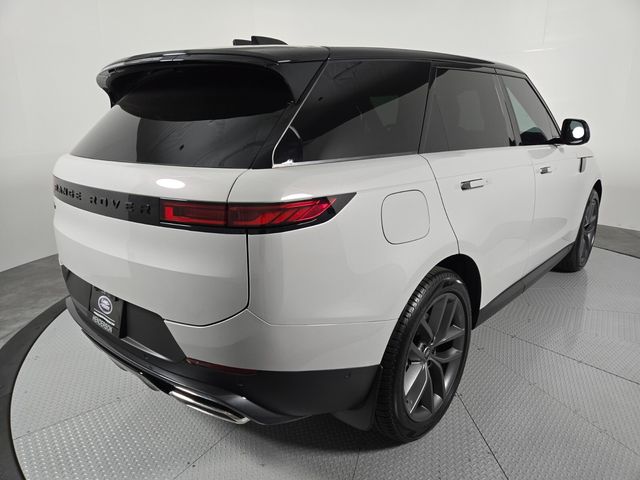 2024 Land Rover Range Rover Sport SE