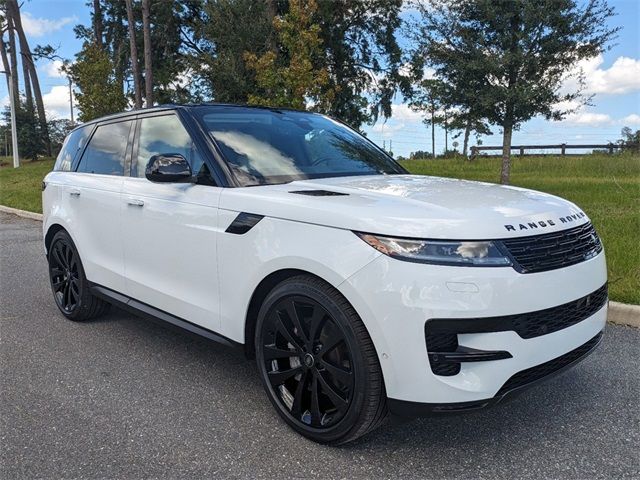 2024 Land Rover Range Rover Sport SE