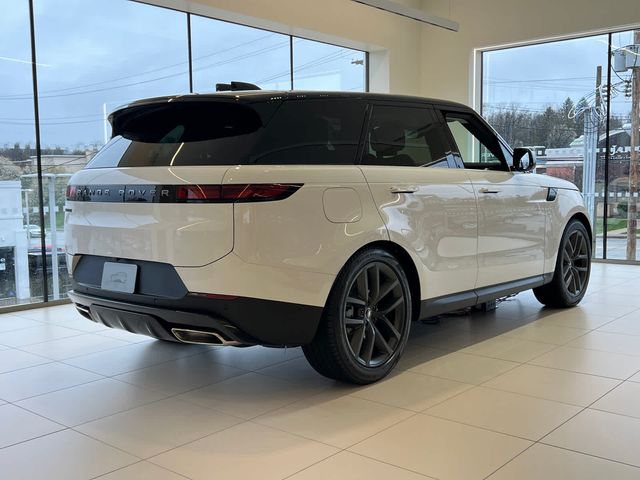 2024 Land Rover Range Rover Sport SE