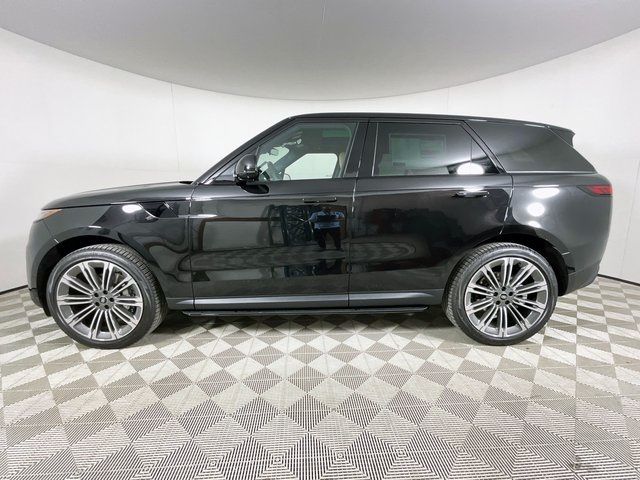 2024 Land Rover Range Rover Sport SE