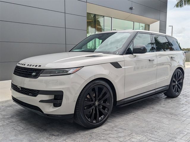 2024 Land Rover Range Rover Sport SE