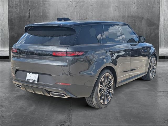 2024 Land Rover Range Rover Sport SE