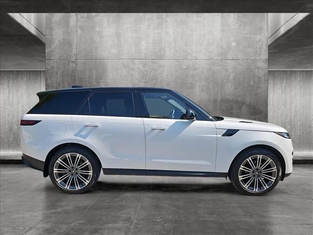 2024 Land Rover Range Rover Sport SE