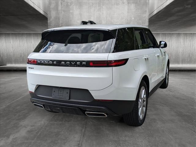 2024 Land Rover Range Rover Sport SE