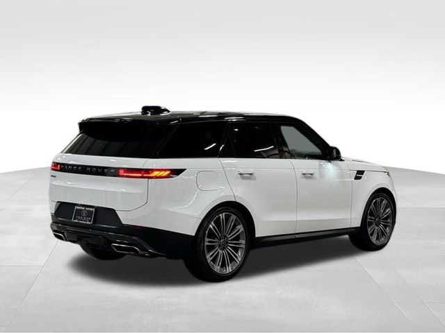 2024 Land Rover Range Rover Sport SE