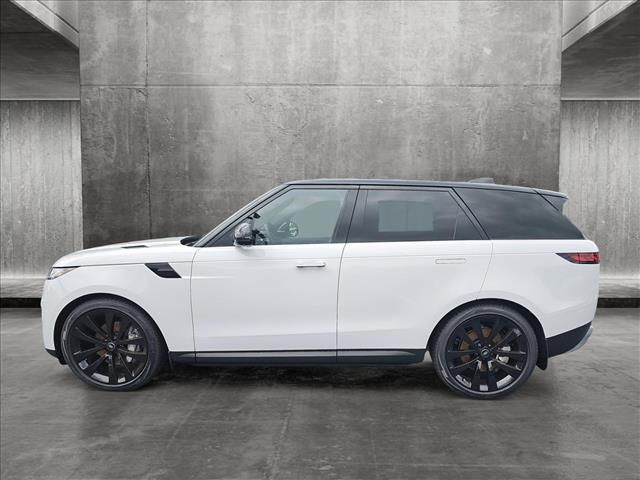 2024 Land Rover Range Rover Sport SE