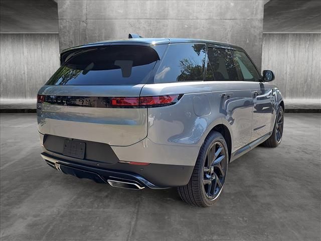 2024 Land Rover Range Rover Sport SE