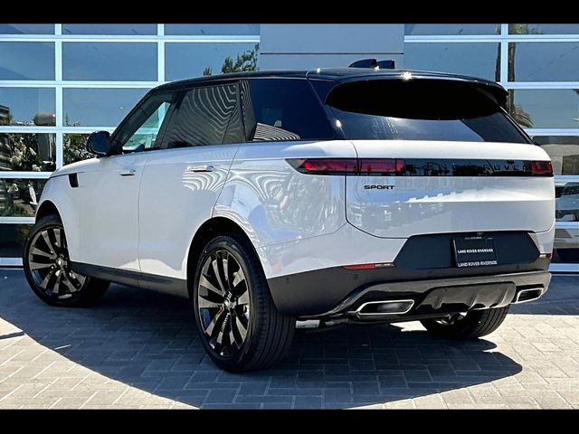 2024 Land Rover Range Rover Sport SE