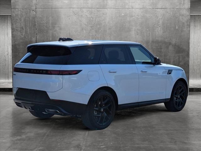 2024 Land Rover Range Rover Sport SE