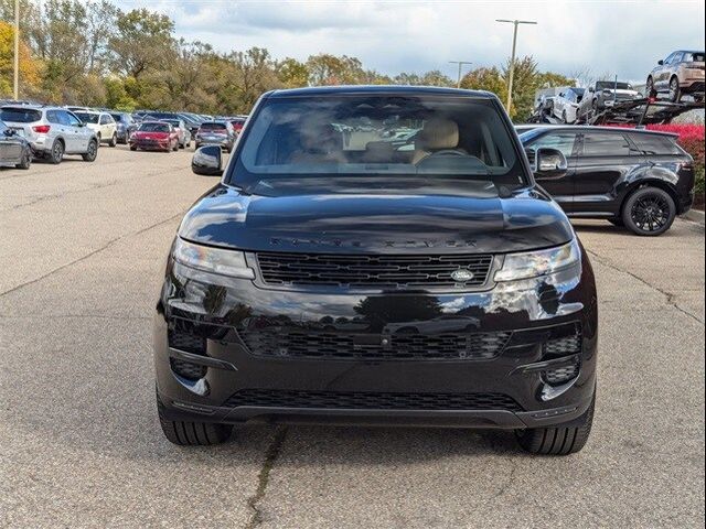 2025 Land Rover Range Rover Sport SE