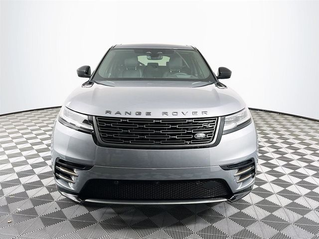 2025 Land Rover Range Rover Velar Dynamic SE