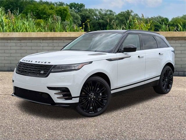 2025 Land Rover Range Rover Velar Dynamic SE