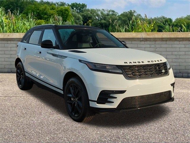 2025 Land Rover Range Rover Velar Dynamic SE