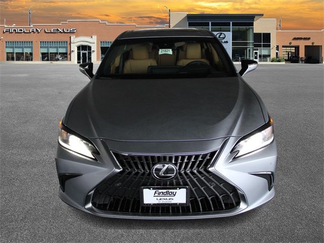 2024 Lexus ES 250