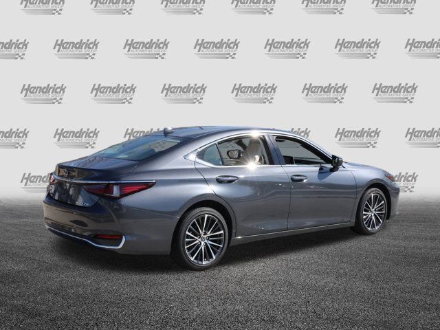 2024 Lexus ES 250