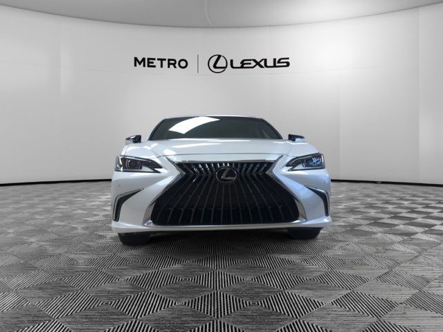 2024 Lexus ES 250