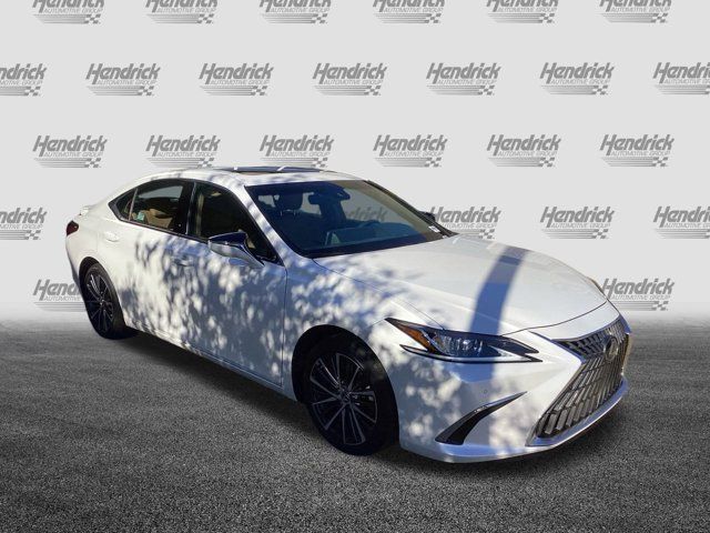 2024 Lexus ES 250