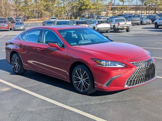 2024 Lexus ES 250