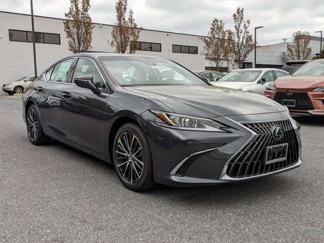 2024 Lexus ES 250