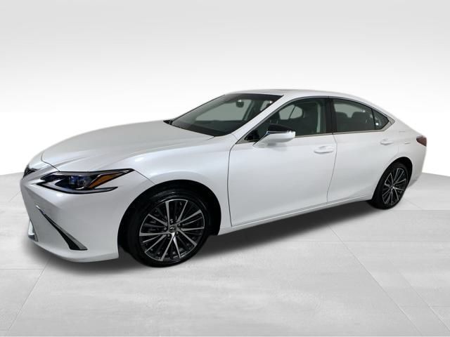 2024 Lexus ES 250