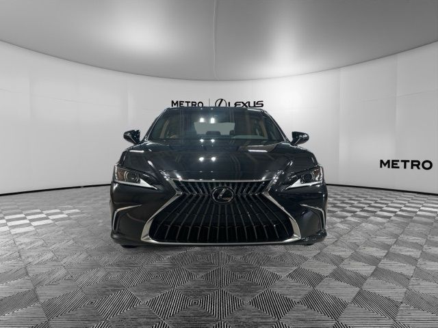 2024 Lexus ES 250