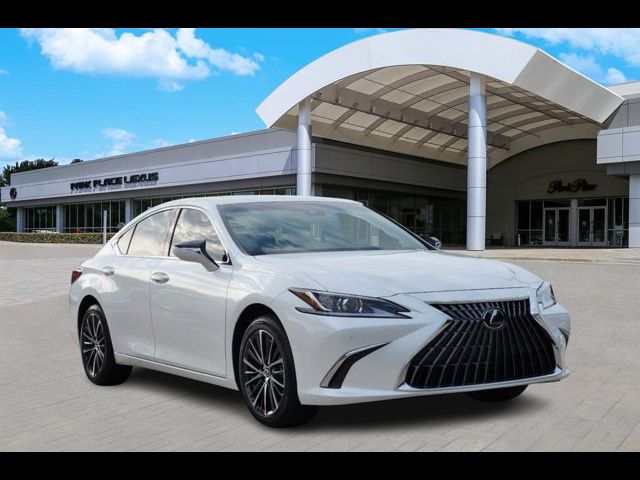 2024 Lexus ES 250