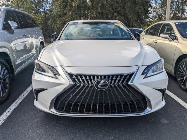 2024 Lexus ES 250