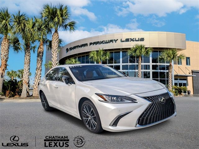 2024 Lexus ES 250