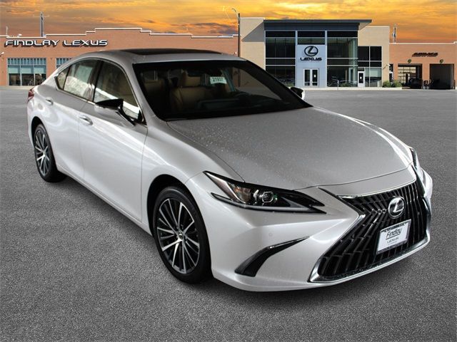 2024 Lexus ES 250