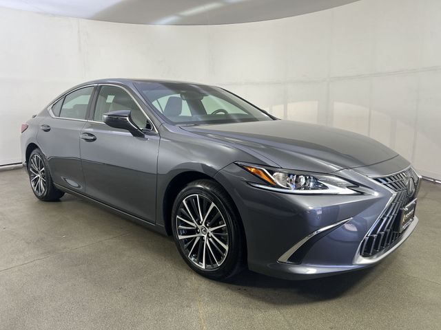 2024 Lexus ES 250