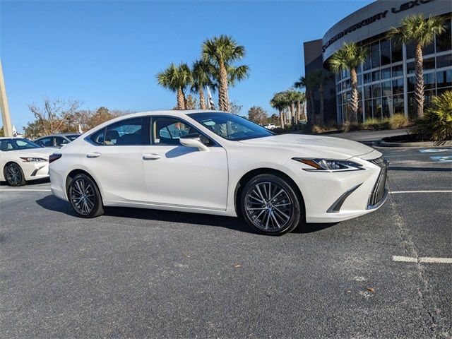 2024 Lexus ES 250