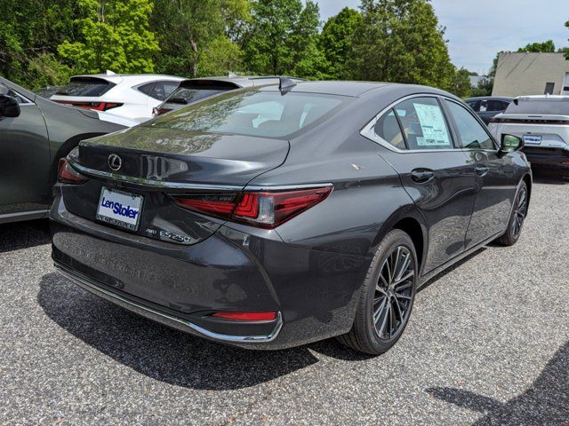 2024 Lexus ES 250