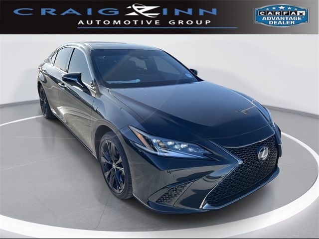 2024 Lexus ES ES 300h F SPORT Handling