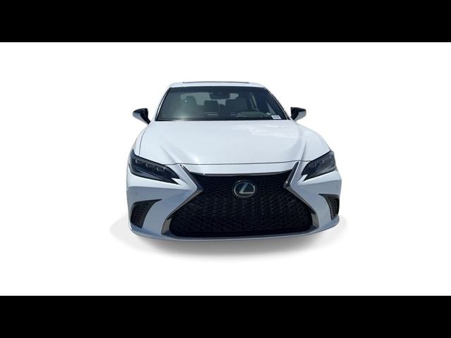 2024 Lexus ES ES 300h F SPORT Handling