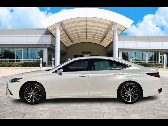 2024 Lexus ES 300h