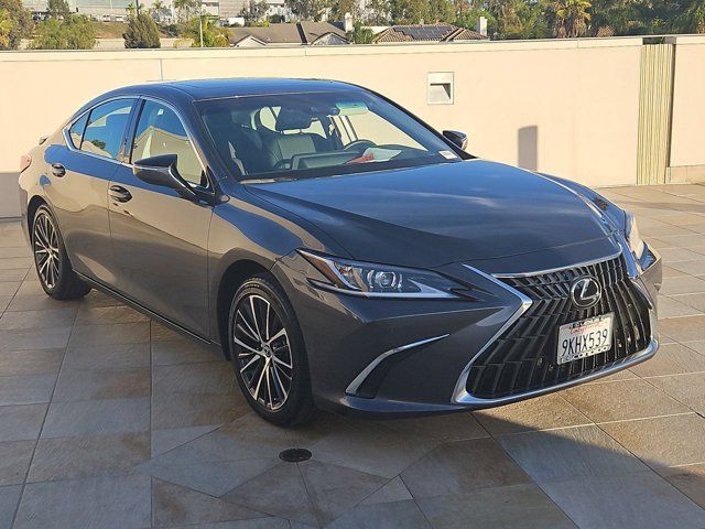 2024 Lexus ES 300h