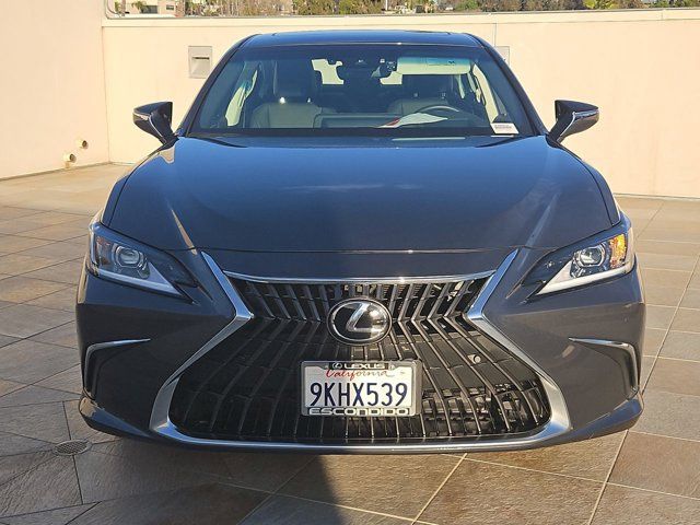 2024 Lexus ES 300h