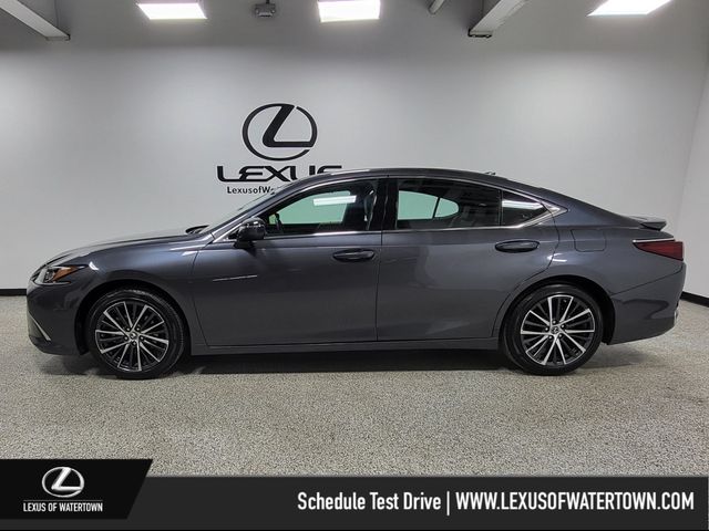 2024 Lexus ES 300h