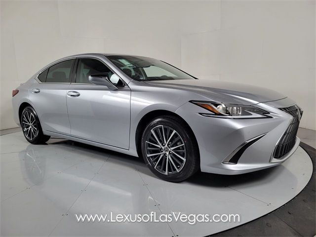 2024 Lexus ES 300h