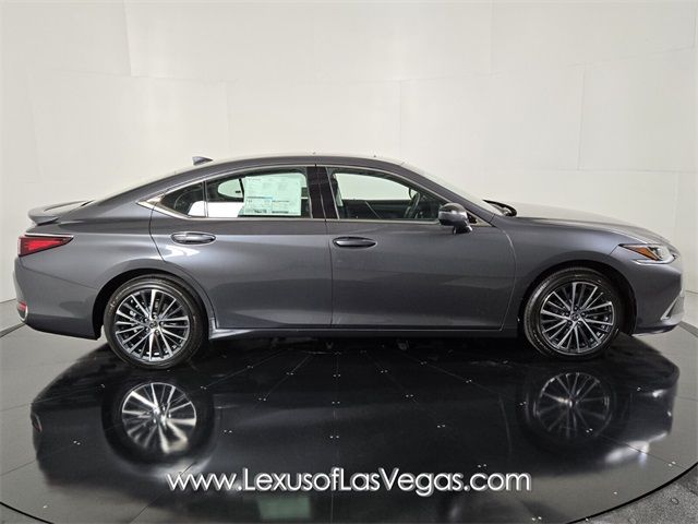 2024 Lexus ES 300h