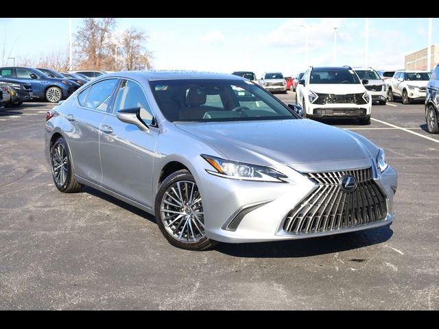 2024 Lexus ES 300h
