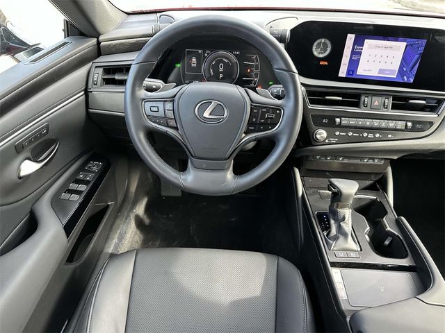 2024 Lexus ES 300h