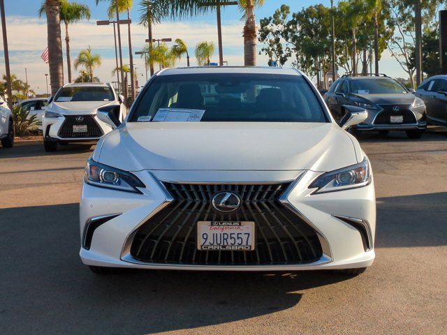 2024 Lexus ES 300h