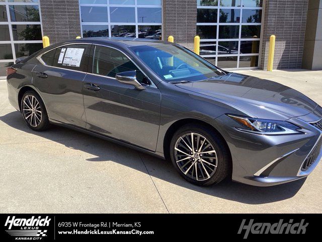 2024 Lexus ES 300h